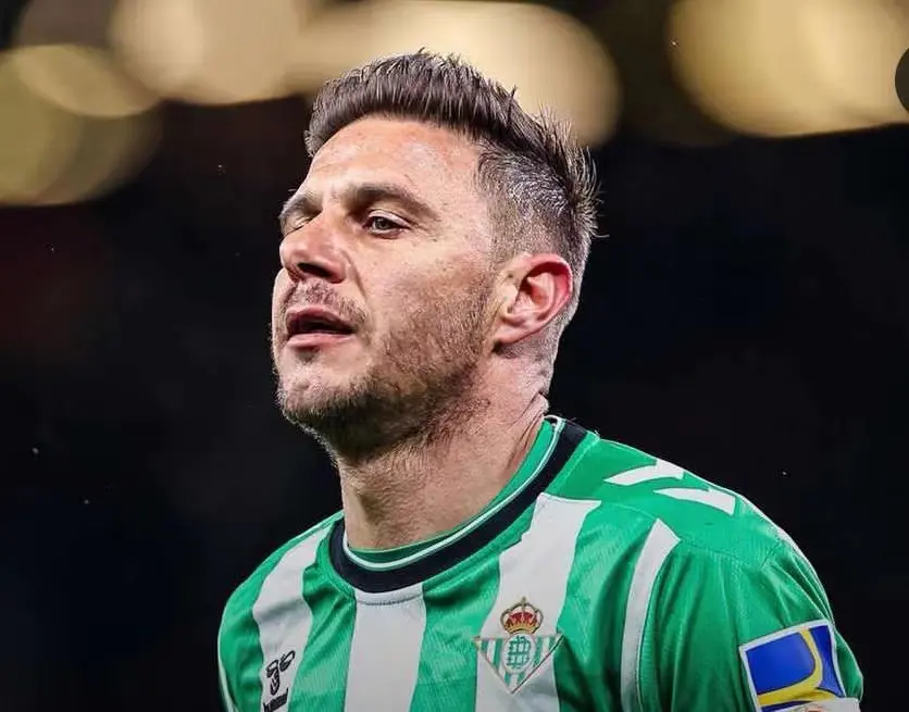 云开体育包含Doinb在RNG比赛中败北本菲卡完成体检备战亚冠，媒体一致点评：赛后罗马备战欧联的词条